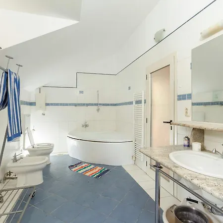 Luxury With Majestic Seaview *